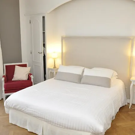 La - Chambres D'hotes * 보르도